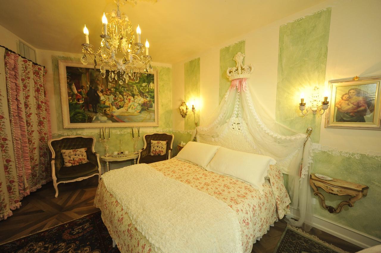 B&B La Maison Degli Angeli Desenzano del Garda Eksteriør billede